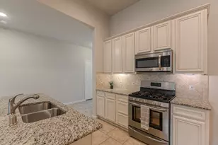 14207 Irvine Rnch Trl, Conroe, TX 77384 - Photo 9