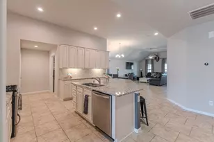 14207 Irvine Rnch Trl, Conroe, TX 77384 - Photo 5