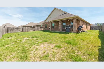 14207 Irvine Ranch Trail, Conroe, TX 77384 - Photo 27