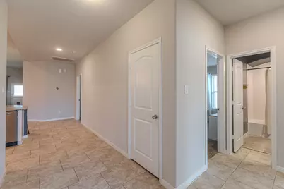 14207 Irvine Ranch Trail, Conroe, TX 77384 - Photo 3