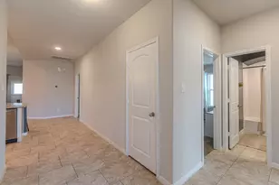 14207 Irvine Rnch Trl, Conroe, TX 77384 - Photo 3