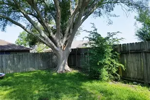 3731 Westheimer Pl Dr, Houston, TX 77082 - Photo 19