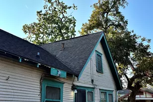 305 Eastwood St, Houston, TX 77011 - Photo 11