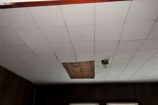 305 Eastwood St, Houston, TX 77011 - Photo 33