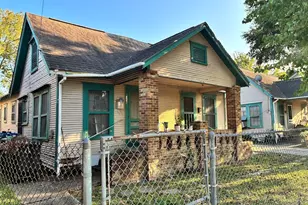 305 Eastwood St, Houston, TX 77011 - Photo 3