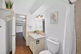 7714 Renwick Dr, Houston, TX 77081 - Photo 23