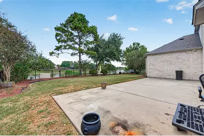 2313 Delta Bridge Drive, Pearland, TX 77584 - Photo 39