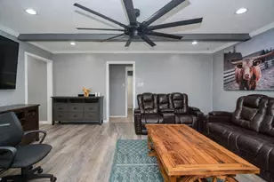 10410 Huntington Dale Dr, Houston, TX 77099 - Photo 5