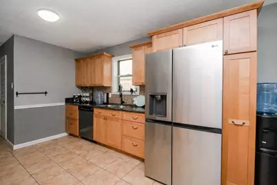 10410 Huntington Dale Drive, Houston, TX 77099 - Photo 9