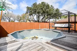 10410 Huntington Dale Dr, Houston, TX 77099 - Photo 19