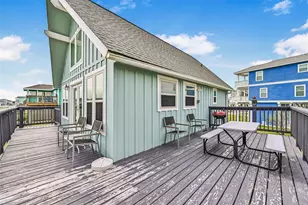 22818 Buena St, Galveston, TX 77554 - Photo 31