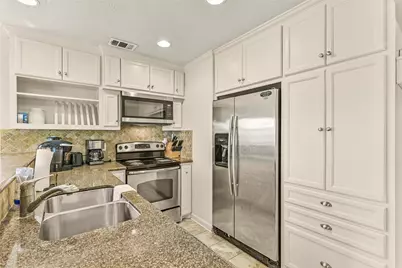 22818 Buena Street, Galveston, TX 77554 - Photo 15