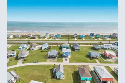 22818 Buena Street, Galveston, TX 77554 - Photo 37