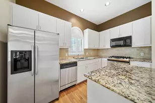 917 W 21st St, Houston, TX 77008 - Photo 7