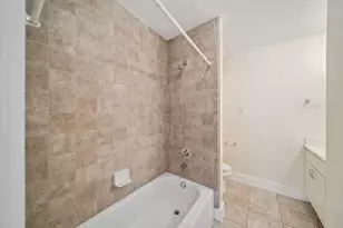 917 W 21st St, Houston, TX 77008 - Photo 17