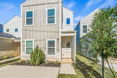 712 W Dallas Street, Conroe, TX 77301 - Photo 1