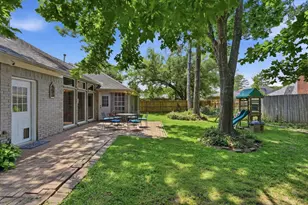 4007 Hill Springs Dr, Houston, TX 77345 - Photo 25