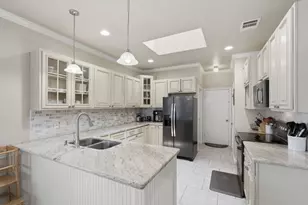 4007 Hill Springs Dr, Houston, TX 77345 - Photo 9