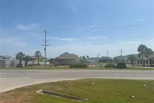 998 Ramada Blvd, Crystal Beach, TX 77650 - Photo 1