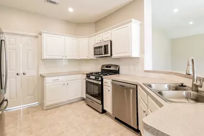 403 Cedar Lake Drive, League City, TX 77573 - Photo 9