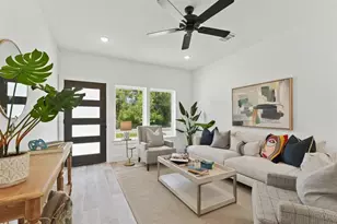 1448 Dewalt St, Houston, TX 77088 - Photo 3