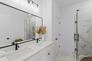 1448 Dewalt St, Houston, TX 77088 - Photo 11