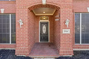 1914 Wynridge Dr, Deer Park, TX 77536 - Photo 5