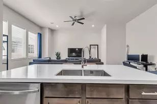 144 Knightsbridge Park Ln, Houston, TX 77018 - Photo 15