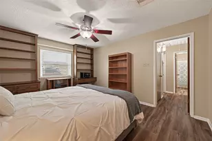 16431 Larkfield Dr, Houston, TX 77059 - Photo 23
