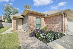 962 Oak Falls Dr, Conroe, TX 77378 - Photo 1