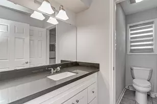 4130 N Braeswood Blvd, Houston, TX 77025 - Photo 9