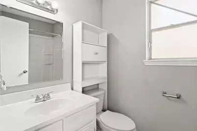 614 Meadowglen Drive, Baytown, TX 77521 - Photo 17