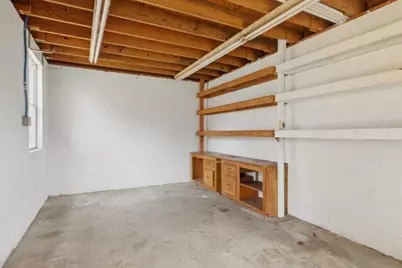 614 Meadowglen Drive, Baytown, TX 77521 - Photo 25