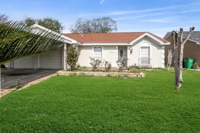 614 Meadowglen Drive, Baytown, TX 77521 - Photo 1