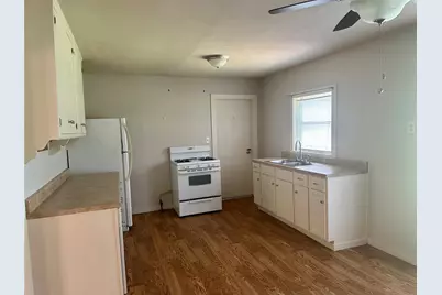 1505 S Houston Avenue, Livingston, TX 77351 - Photo 9