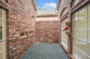 6885 Tournament Dr, Houston, TX 77069 - Photo 7