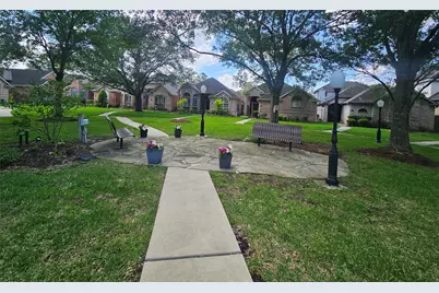 6885 Tournament Drive, Houston, TX 77069 - Photo 3
