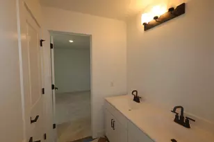 29322 Hillberry Oaks Ct, Waller, TX 77484 - Photo 11