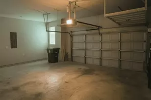 10292 Bayou Oaks Dr, Conroe, TX 77385 - Photo 17