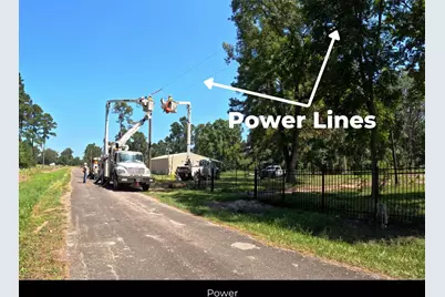 1626 County Road 2060, Hull, TX 77564 - Photo 13