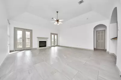 2027 Marchwood Manor Drive, Houston, TX 77090 - Photo 7