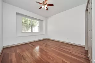 2027 Marchwood Manor Dr, Houston, TX 77090 - Photo 21