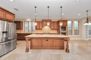 1807 Ravenel Ln, Sugar Land, TX 77479 - Photo 9