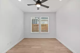 31038 Golden Felipe St, Fulshear, TX 77441 - Photo 5