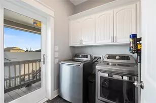 938 Eastview, Port Bolivar, TX 77650 - Photo 29