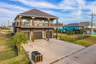 938 Eastview, Port Bolivar, TX 77650 - Photo 13