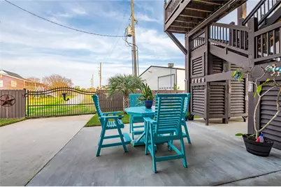 938 Eastview, Port Bolivar, TX 77650 - Photo 17