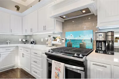 938 Eastview, Port Bolivar, TX 77650 - Photo 27