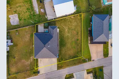 938 Eastview, Port Bolivar, TX 77650 - Photo 43