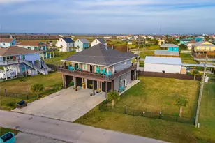 938 Eastview, Port Bolivar, TX 77650 - Photo 1